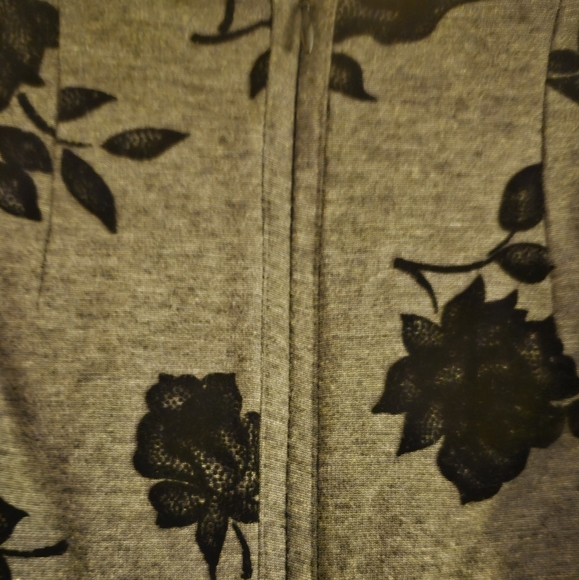 White House Black Market Pencil Skirt - Picture 3 of 7